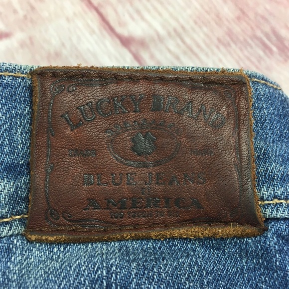 💸Lucky Brand Sweet n' Crop denim Jean size 4/27 - Picture 3 of 8
